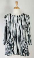Modesce - 3/4 Sleeve Tunic with Pockets (2 Colors)